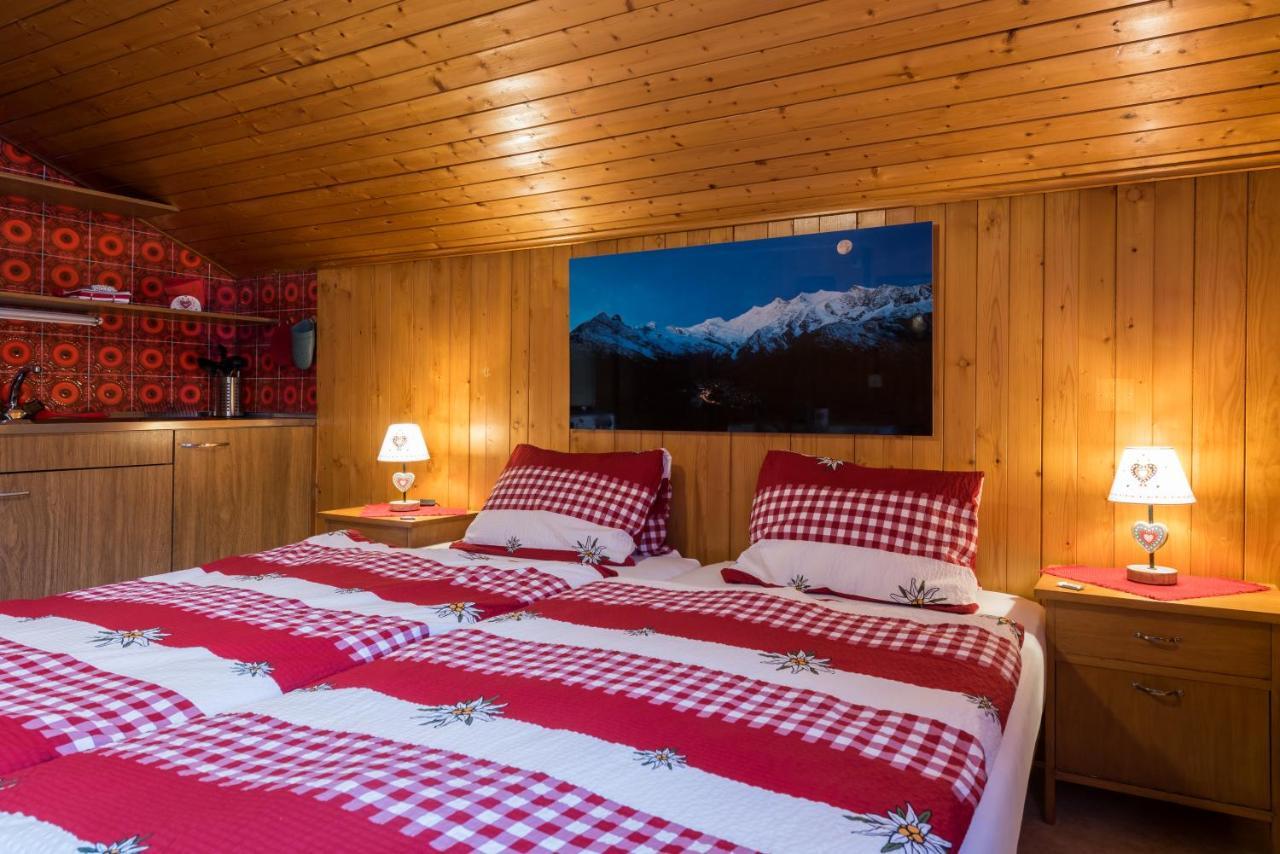 ザース・グルントHaus Alpenblickアパートメント エクステリア 写真